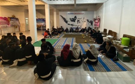 Tidak Tertarik Konvoi, Warga Baru SH Terate Rayon Lembengan Pilih Doa Bersama