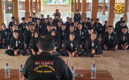 500 Warga SH Terate dari 9 Cabang Ziarah ke Makam Pendiri di Madiun