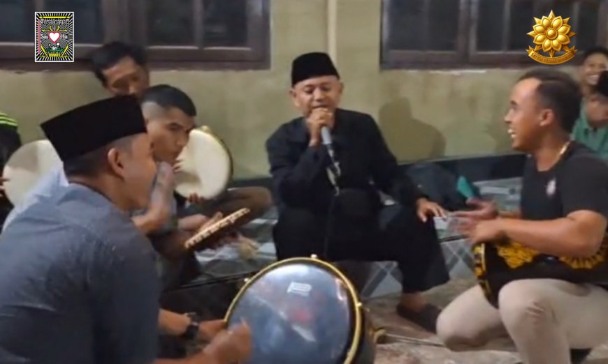 Tombo Ati, Lantunah Syair SH Terate Ranting Kalisat Jember Usai Latihan