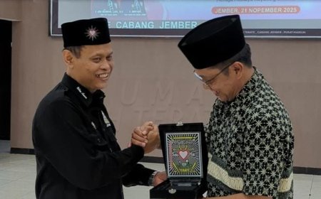 Ketua IPSI Jember, Hadiri Pelantikan Ketua Ranting SH Terate