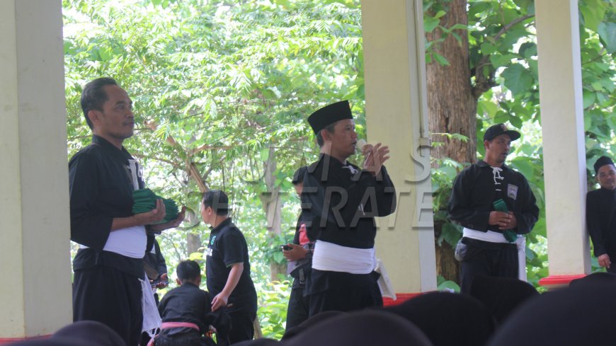 Tumbuhkan Semangat Pantang Menyerah, PSHT Ranting Wungu Gelar Pendadaran Sabuk Hijau di Monumen Kresek