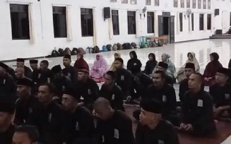 Prioritaskan Salat Jemaah Sebelum Tes Kenaikan Sabuk