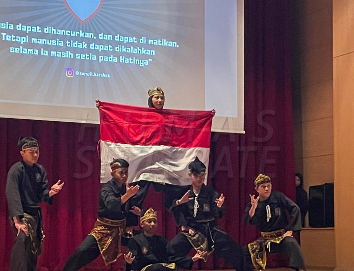 SH Terate  Tampil di Nusantara Wonderland: A Cultural Odyssey Karabük Turki, Kenalkan Pencak Silat sebagai Budaya dan Moral Bangsa