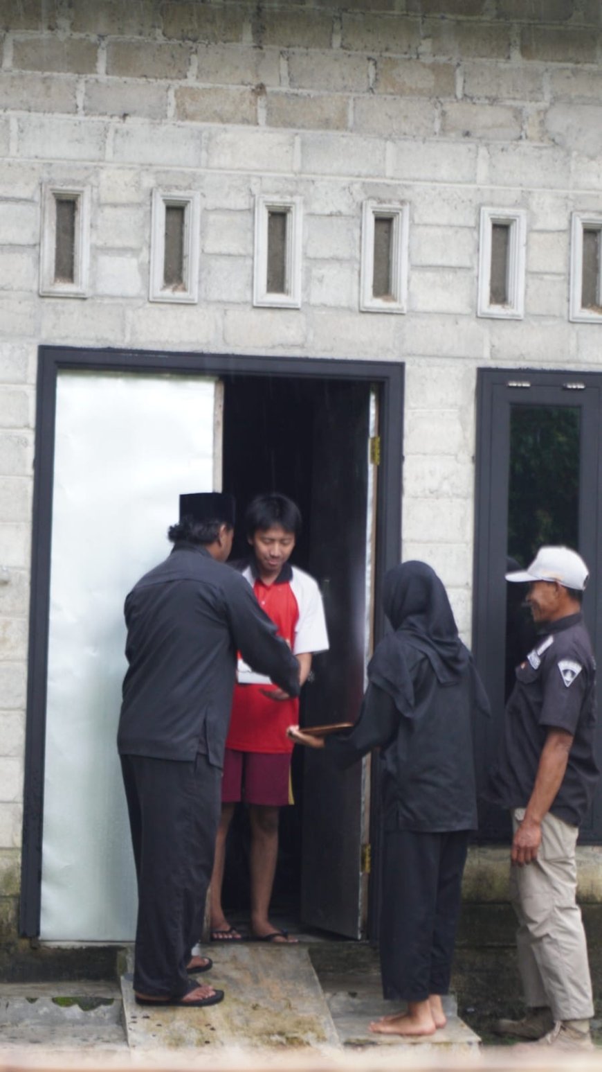 SH Terate Cabang Kota Blitar Gelar Latihan dan Berbagi Takjil di Bulan Ramadan