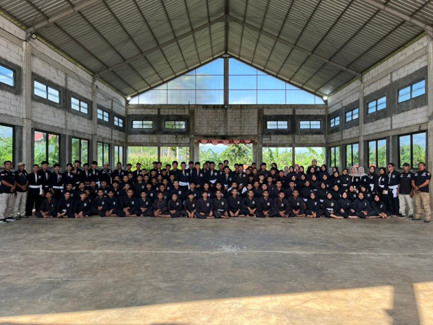 SH Terate Cabang Batang Buka Puslat Sabuk Putih, Siapkan Generasi Tangguh dan Berakhlak