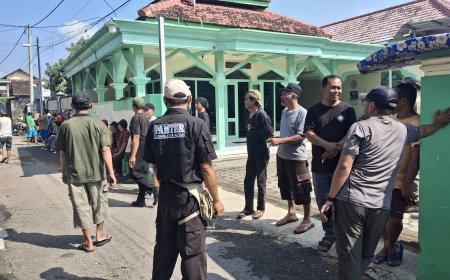 PSHT Kota Blitar Salurkan Bantuan untuk Korban Puting Beliung di Kelurahan Turi