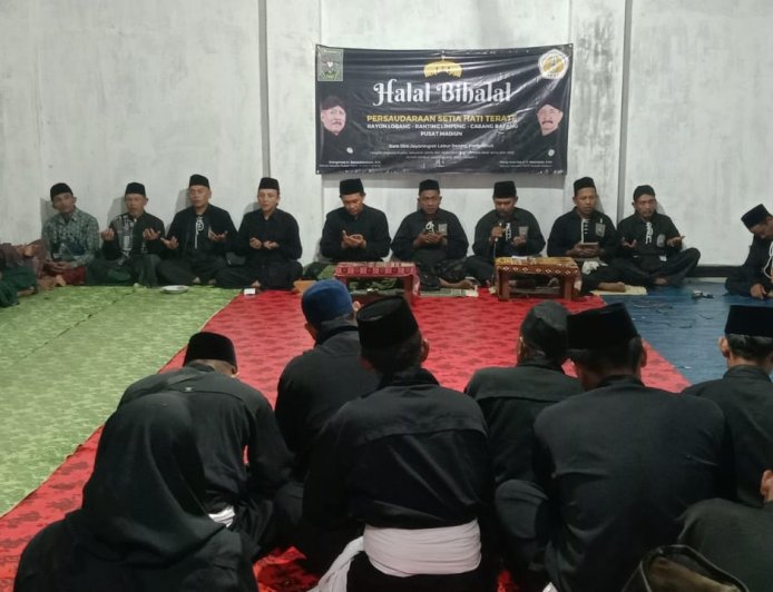 Momentum Idul Fitri, SH Terate Rayon Lobang Perkuat Silaturahmi dan Spirit Kebersamaan