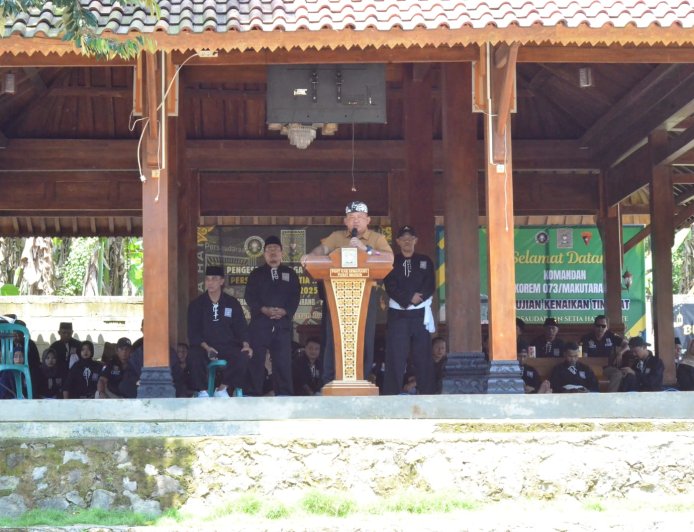 Danrem Makutarama Bekali Wawasan Kebangsaan di UKT SH Terate Semarang