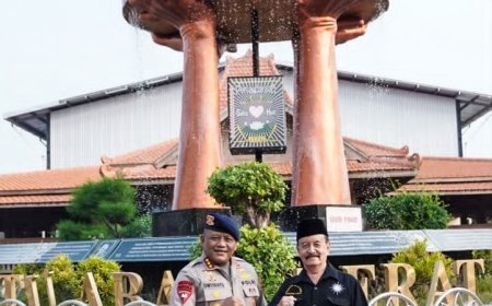 Dansat Brimob Polda Jatim Silaturahmi ke Padepokan Agung SH Terate Perkuat Sinergi Jaga Kondusivitas