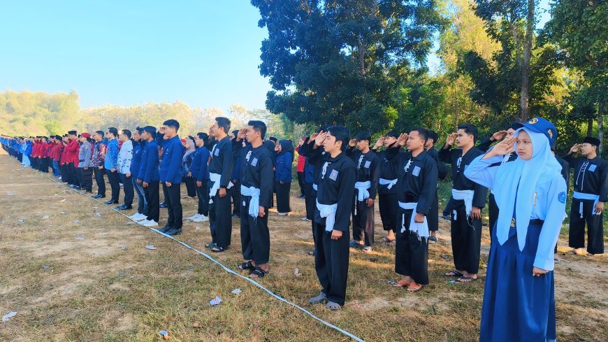 SH Terate Ranting Guluk-Guluk Gelar  Upacara 17 Agustus, Wujud Cinta Tanah Air dan Penghormatan untuk Dua Tokoh Legendaris